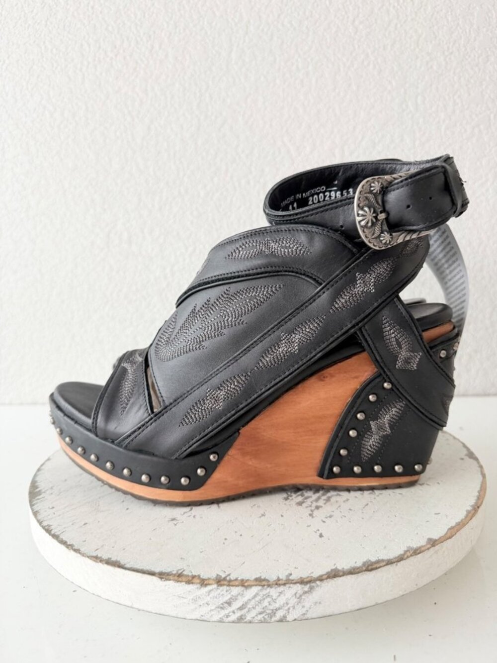 Lane Boots Lexington Jet Black Leather Western Wedge Sandals Wood Heel Womens 11 - Picture 5 of 12